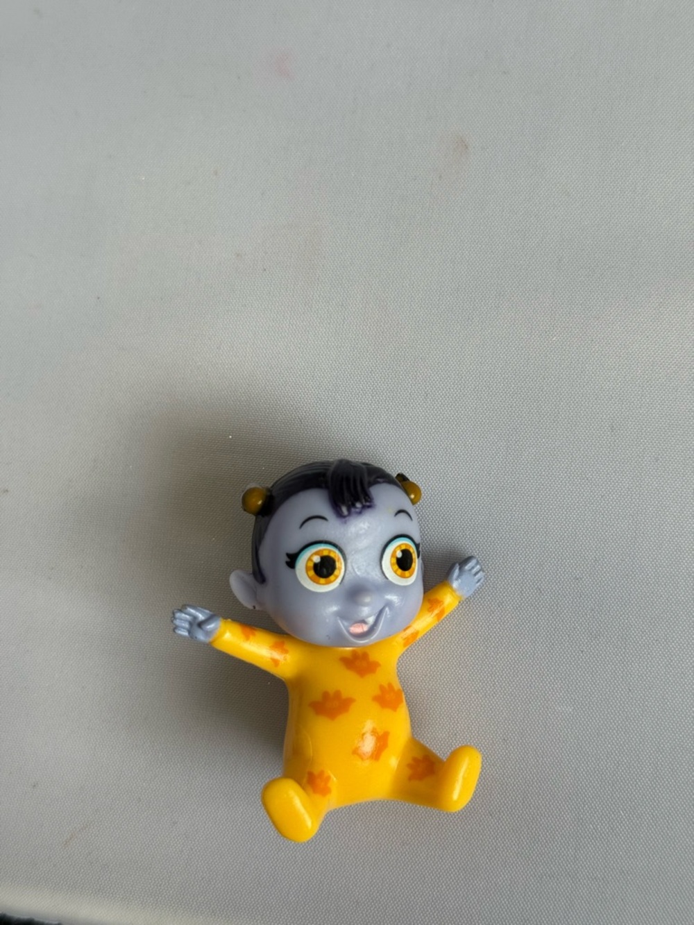 Disney Junior Vampirina Fangtastic Friends Action Figure Loy of Toys - Picture 7 of 12